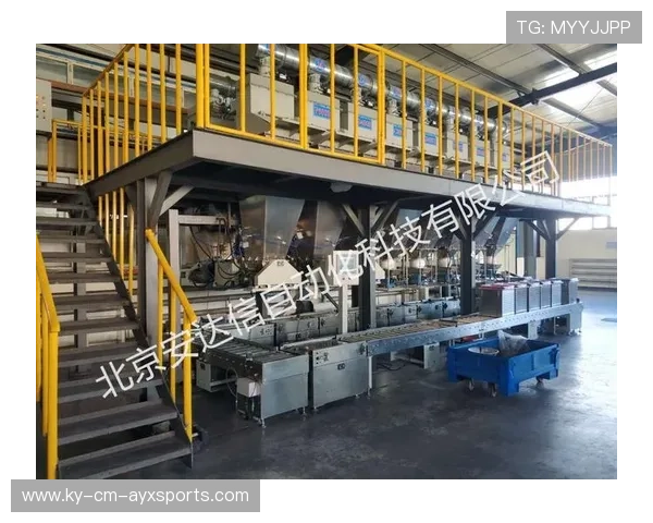 世界杯训练场首次采用智能自动整线系统