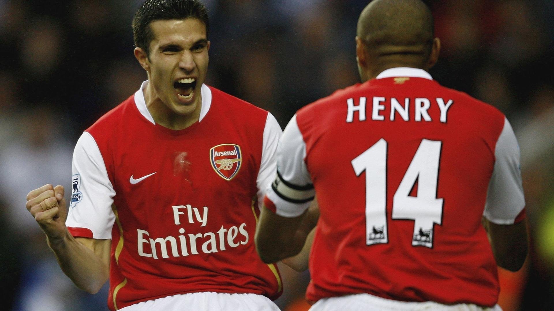 爱游戏app活动-艾比·德尔福：坚如磐石的防守能力，成为南非队的后防屏障，《艾比·里德尔》